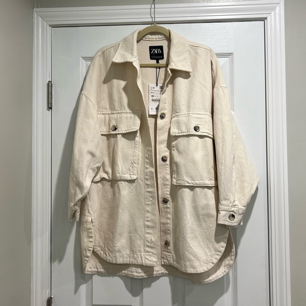 Zara Oversized Jacket in Cream size XS/S